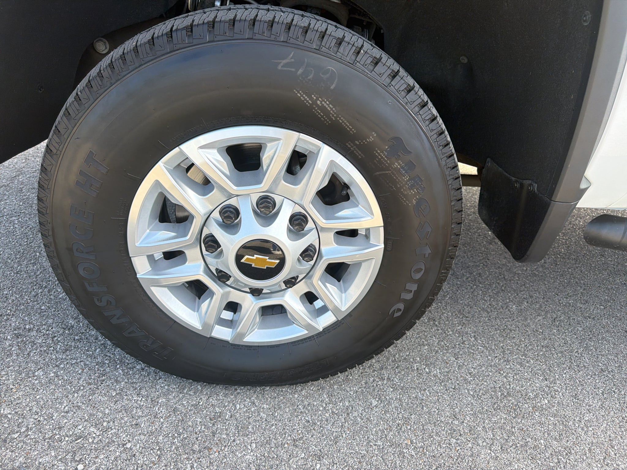 2022 Chevrolet Silverado 2500HD 4WD Crew Cab Standard Bed LT