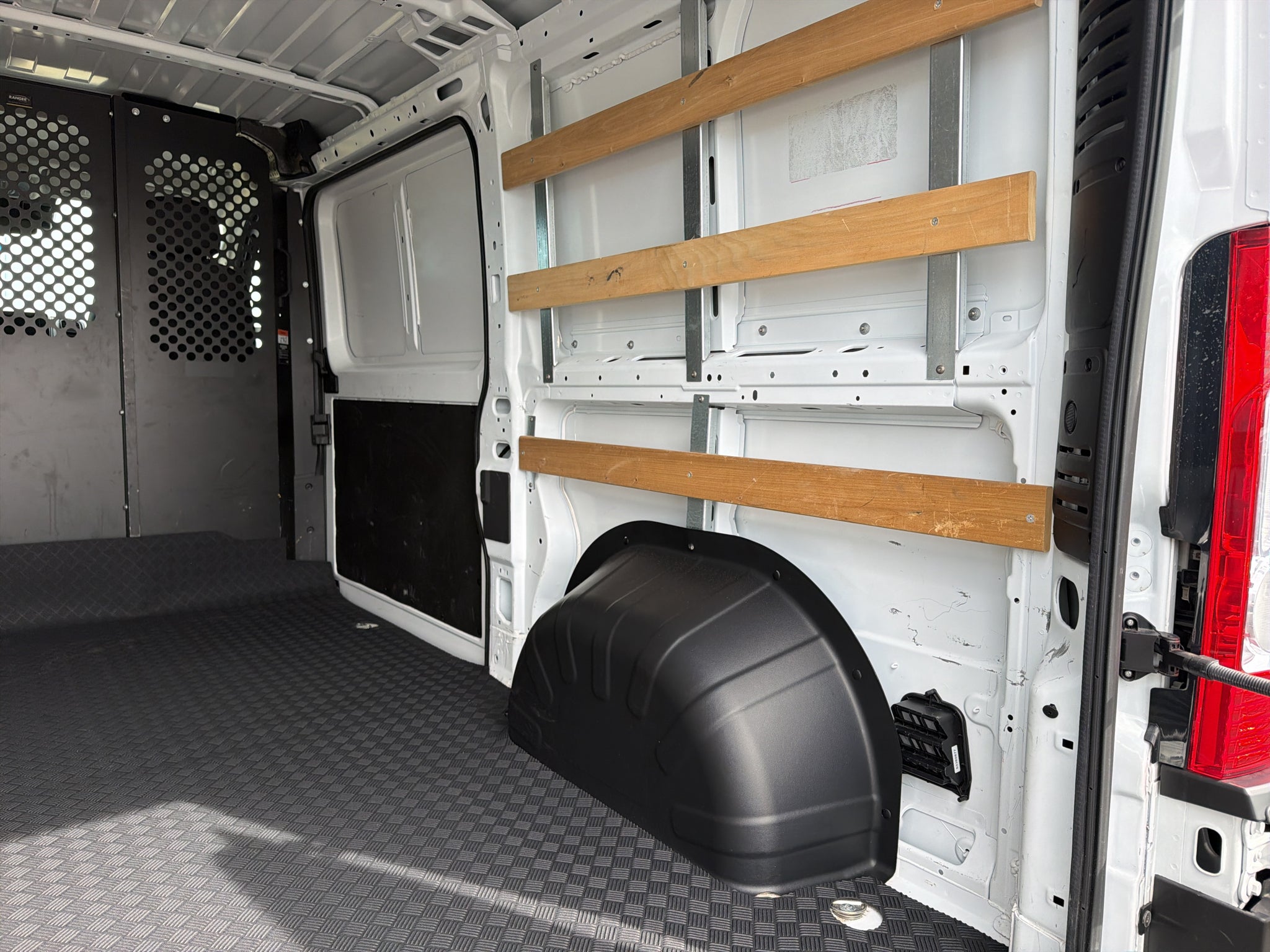 2025 RAM ProMaster 2500 Cargo Van Tradesman Low Roof 136' WB w/Pass Seat