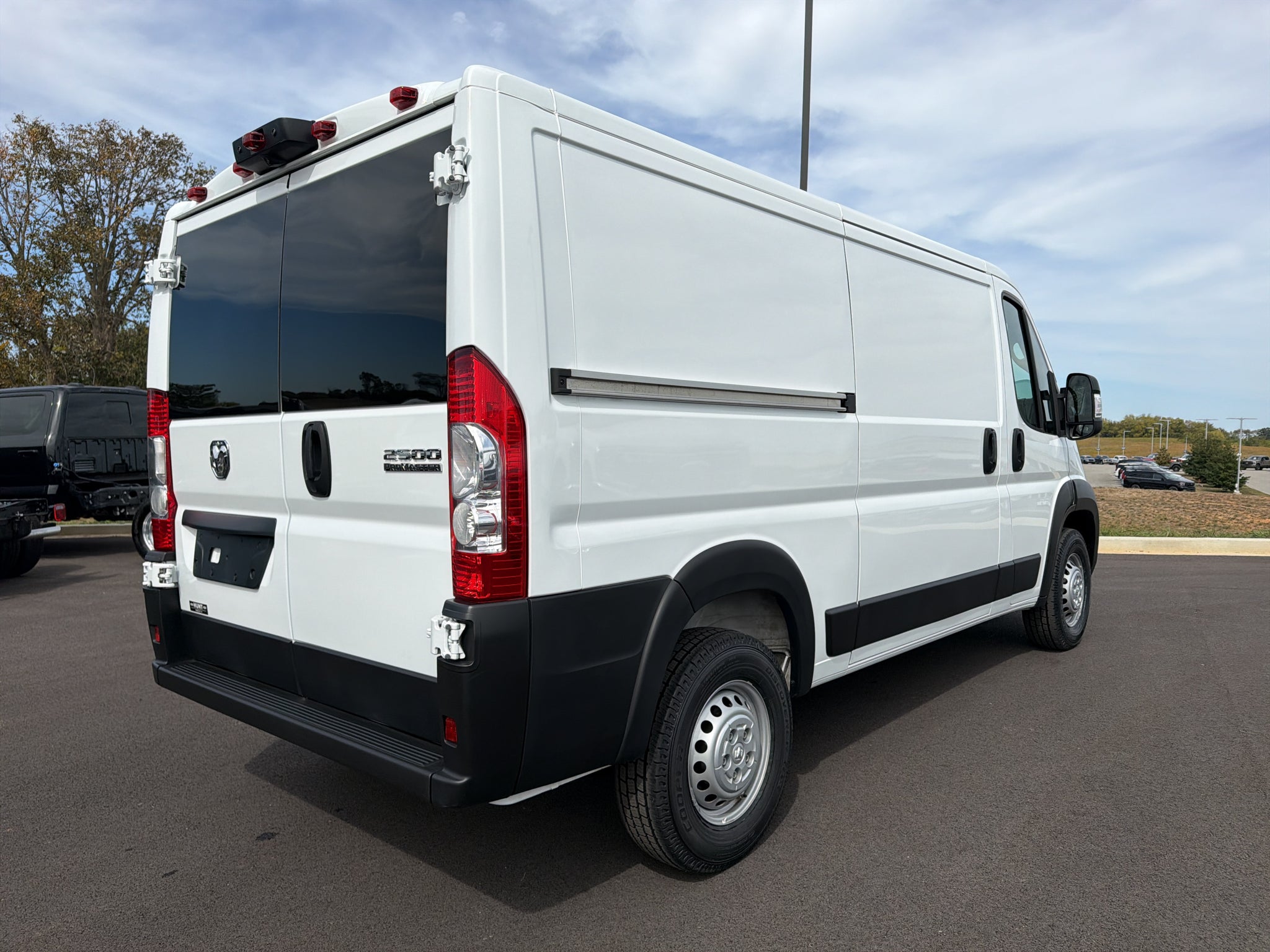 2025 RAM ProMaster 2500 Cargo Van Tradesman Low Roof 136' WB w/Pass Seat