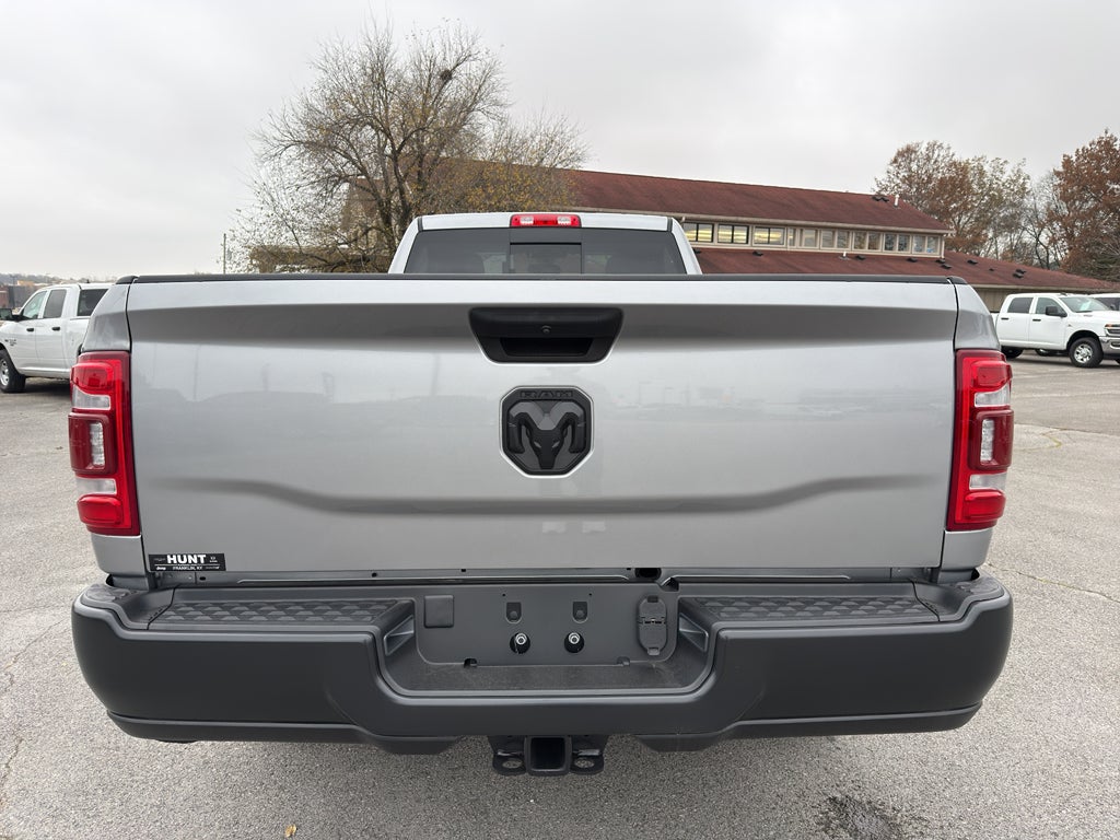 2024 RAM 2500 Tradesman Regular Cab 4x2 8' Box