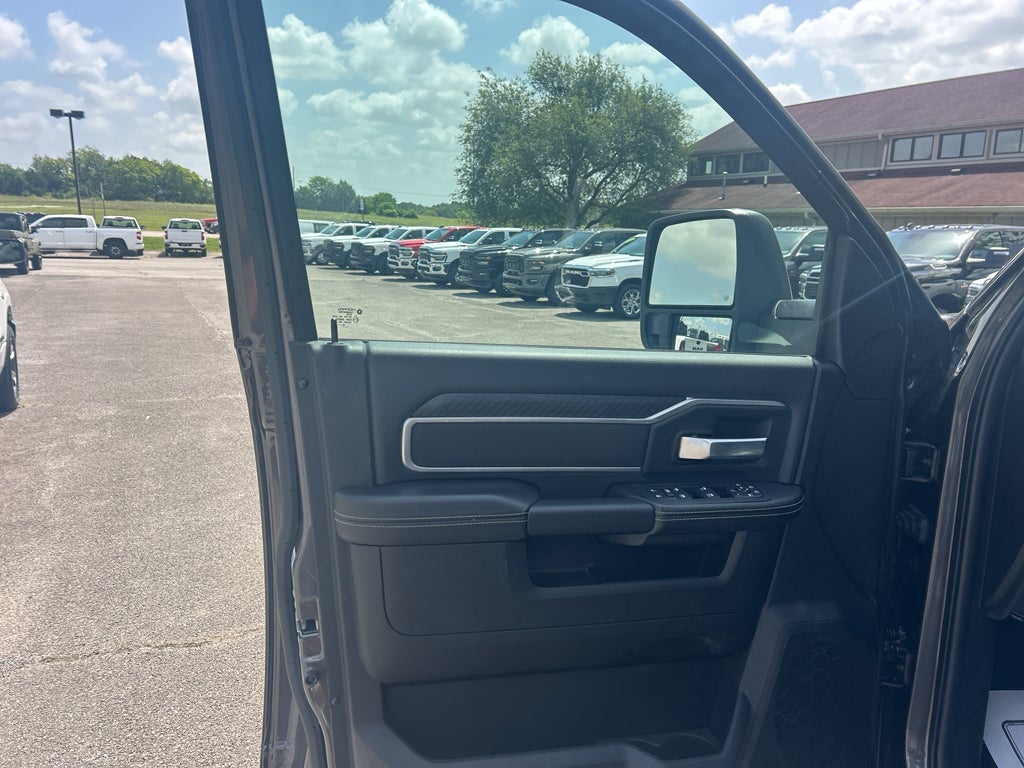 2026 RAM 2500 Big Horn Crew Cab 4x4 6'4' Box