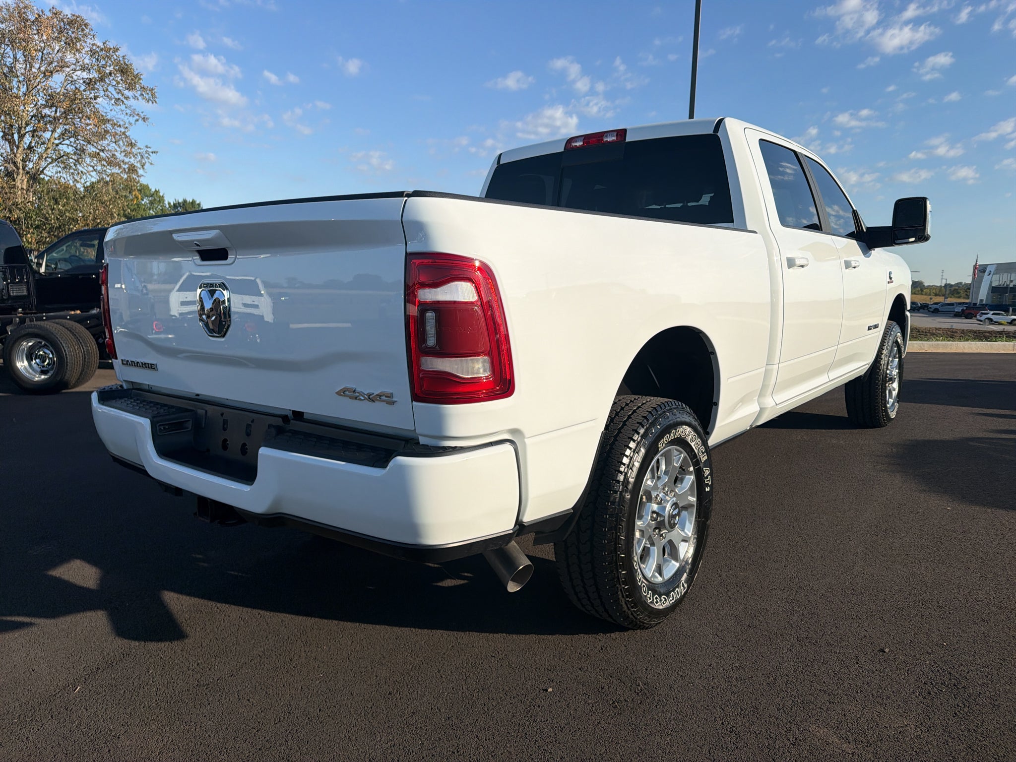 2024 RAM 2500 Laramie Crew Cab 4x4 6'4' Box