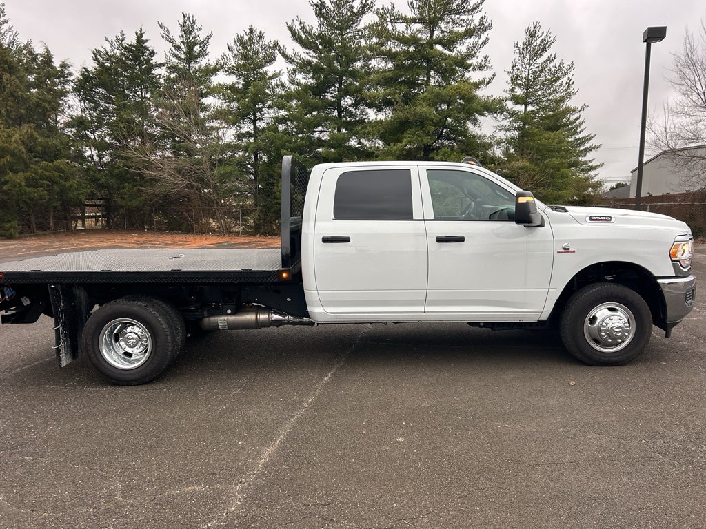 2024 RAM 3500 Chassis Tradesman/SLT/Laramie/Limited