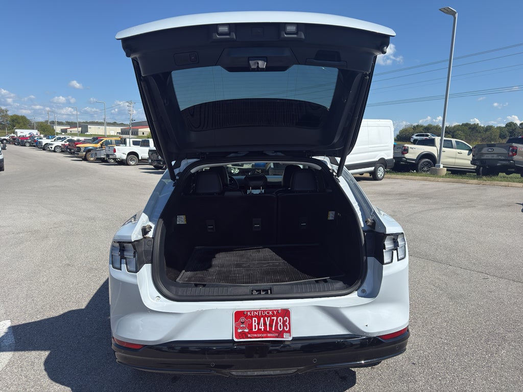 2022 Ford Mustang Mach-E Premium