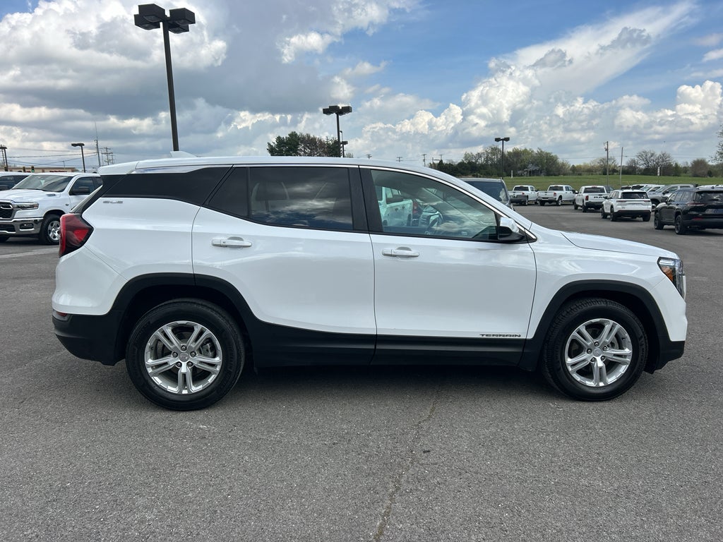 2023 GMC Terrain FWD SLE
