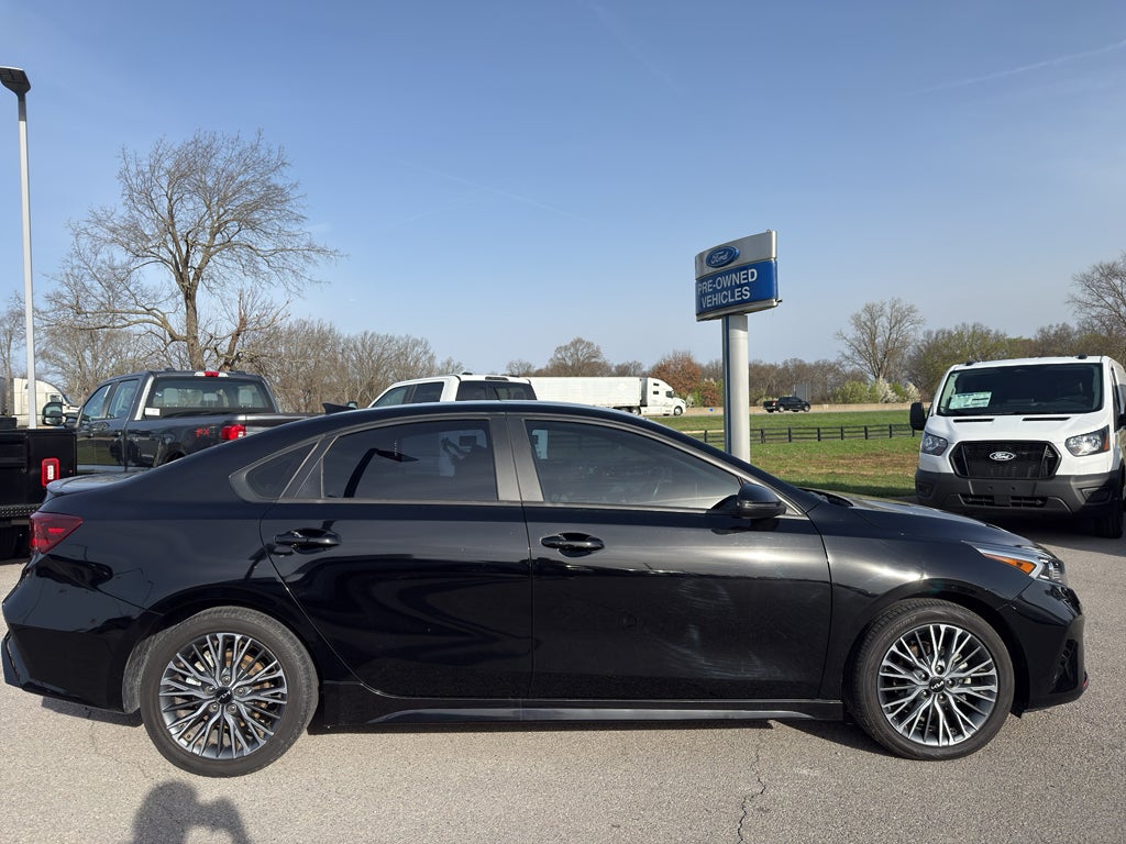 2023 Kia Forte GT-Line
