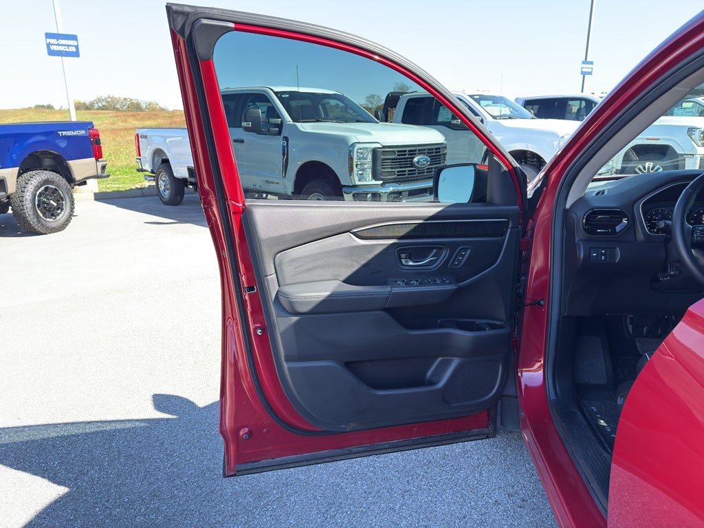 2025 Honda Pilot Elite