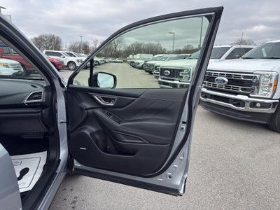2023 Subaru Forester Touring
