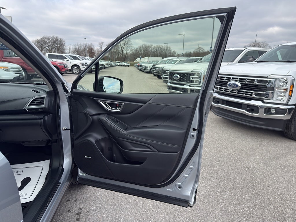2023 Subaru Forester Touring