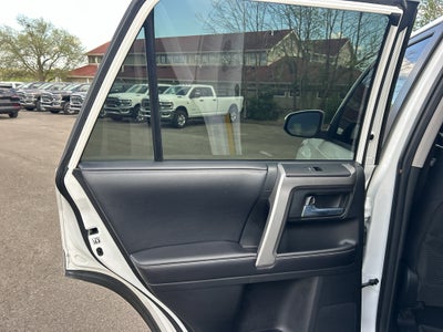 2018 Toyota 4Runner SR5