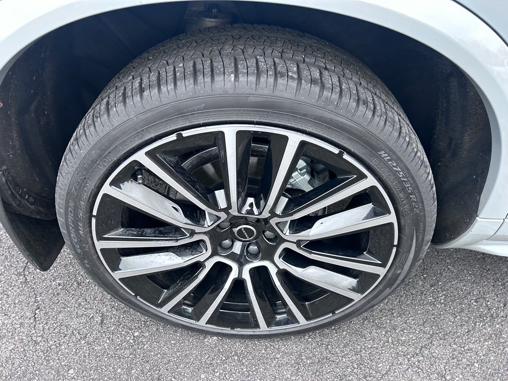 2026 Volvo XC90 Ultra Dark Theme, B6 AWD Gas (mild hybrid), Gasoline, 6 Seats