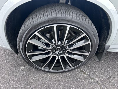 2026 Volvo XC90 Ultra Dark Theme, B6 AWD Gas (mild hybrid), Gasoline, 6 Seats