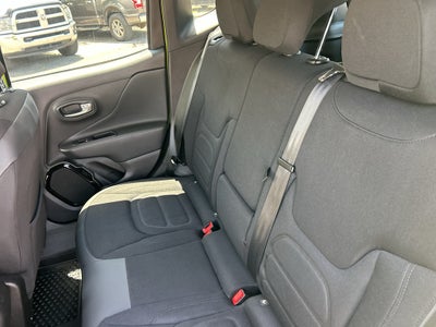 2017 Jeep Renegade Altitude FWD