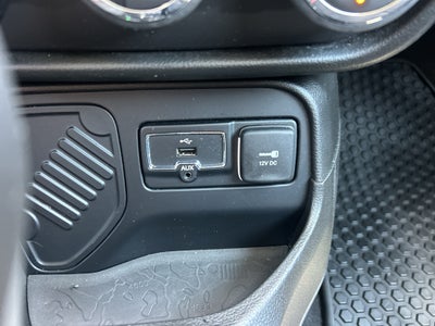 2017 Jeep Renegade Altitude FWD