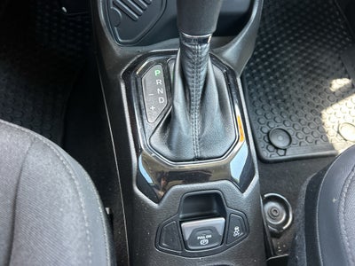 2017 Jeep Renegade Altitude FWD