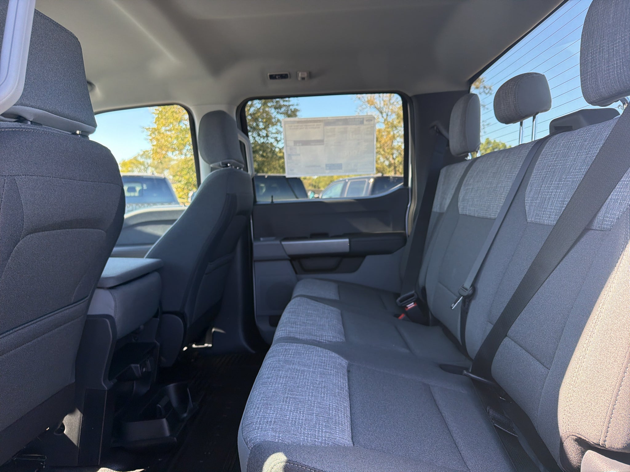 2027 Ford F-450 XLT