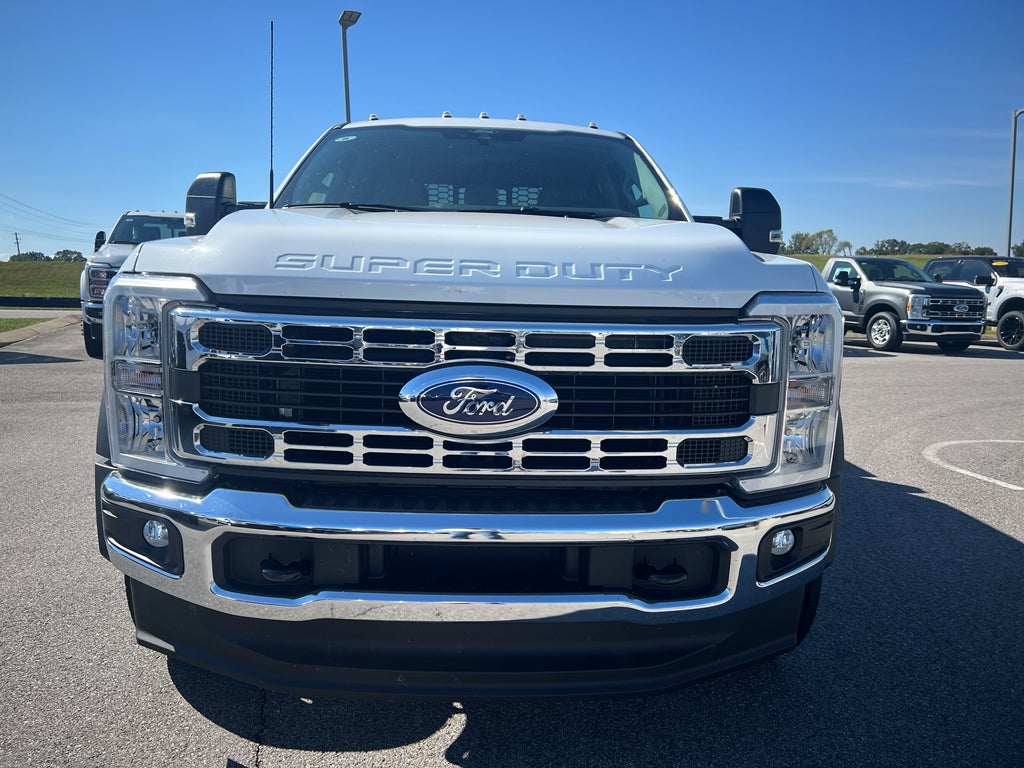 2025 Ford F-450 F-450® XL