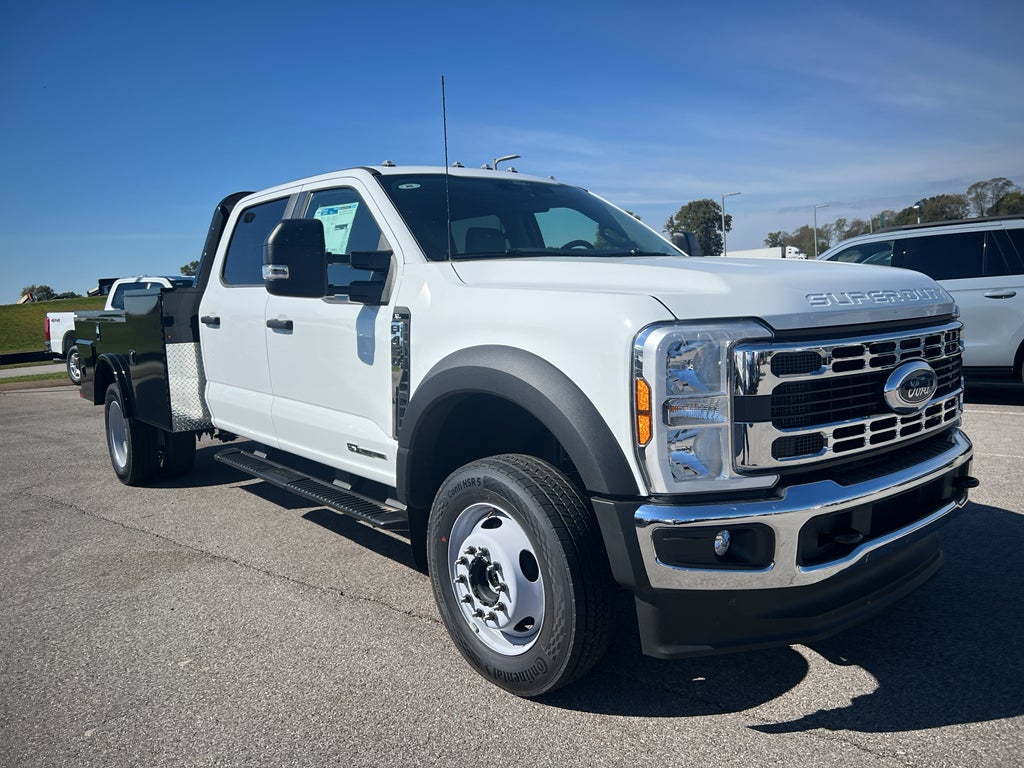 2025 Ford F-450 F-450® XL