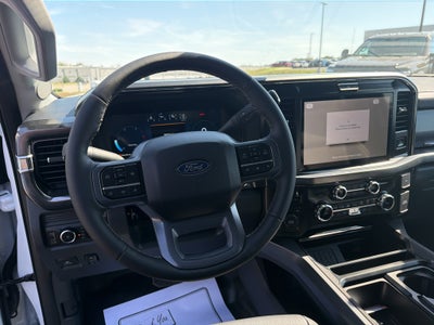 2027 Ford F-450 F-450® LARIAT®