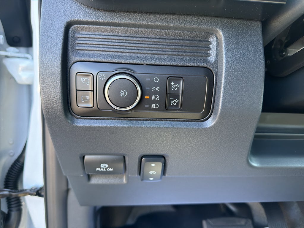 2027 Ford F-450 F-450® LARIAT®