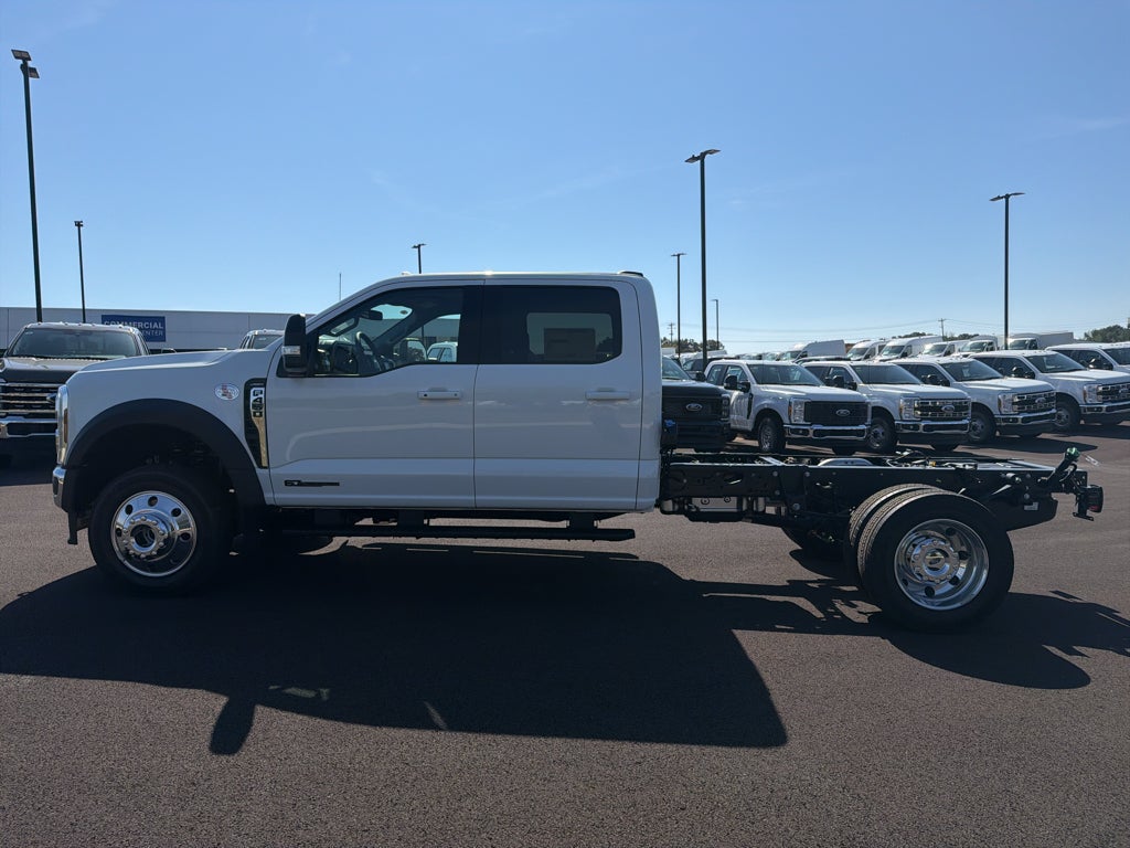 2027 Ford F-450 F-450® LARIAT®