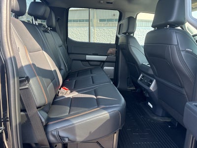 2027 Ford F-450 F450 4X4 CRW CC