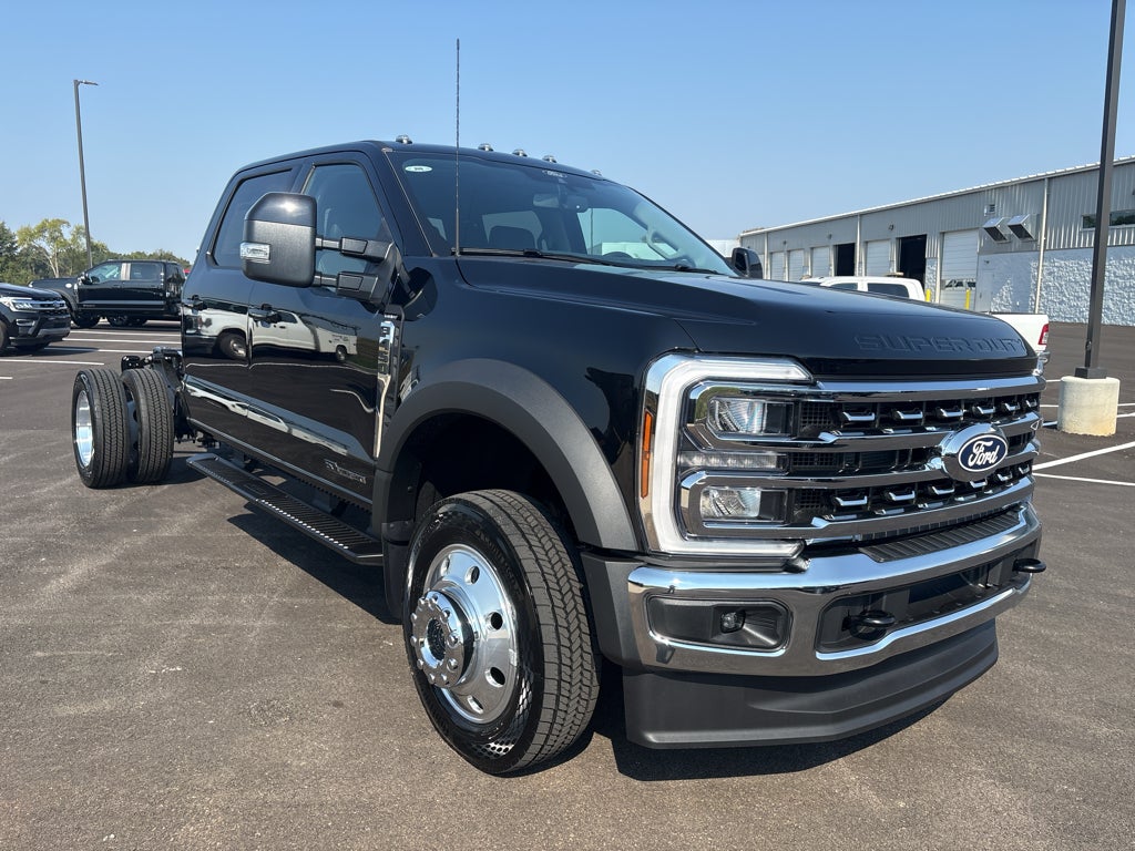 2027 Ford F-450 F450 4X4 CRW CC