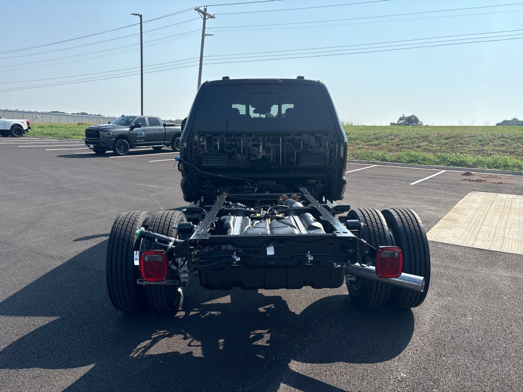 2027 Ford F-450 F450 4X4 CRW CC