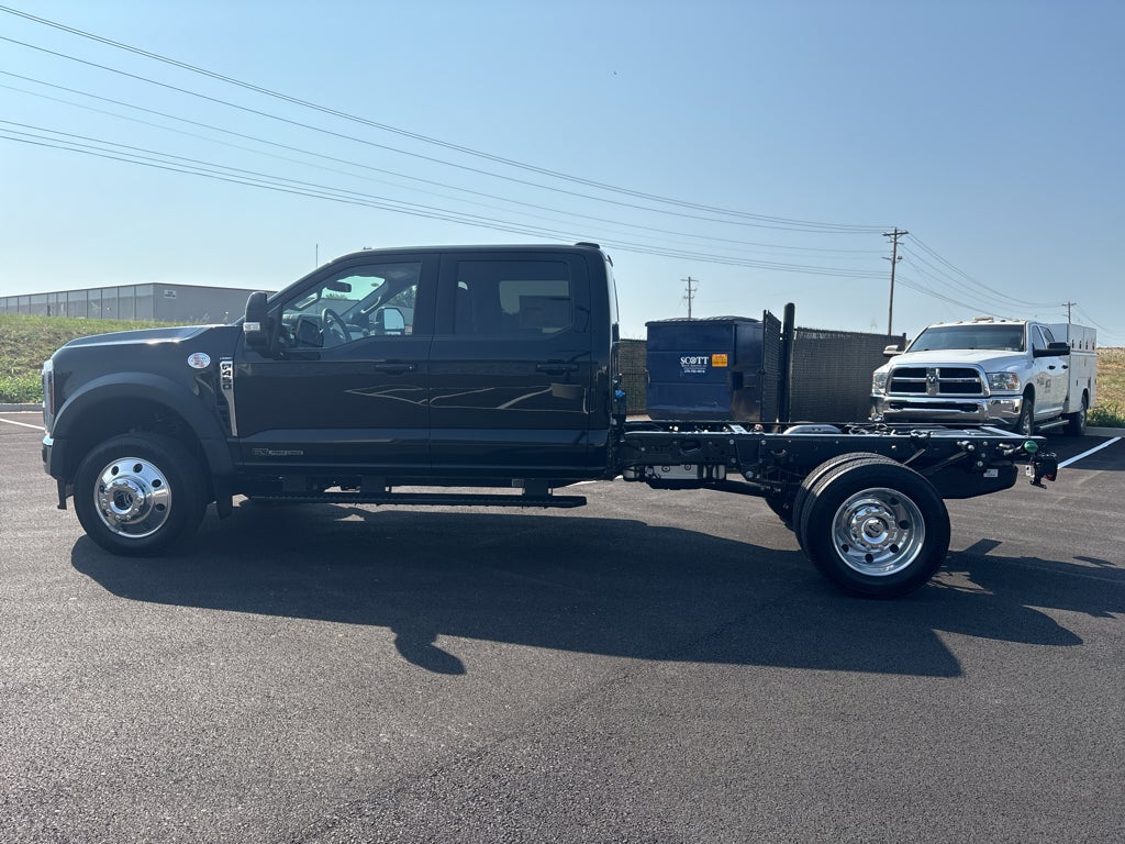 2027 Ford F-450 F450 4X4 CRW CC