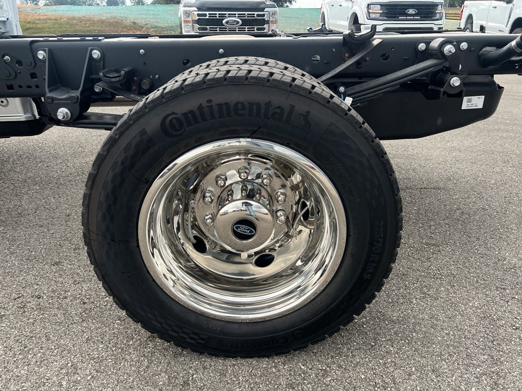 2026 Ford F-550 F-550® XL