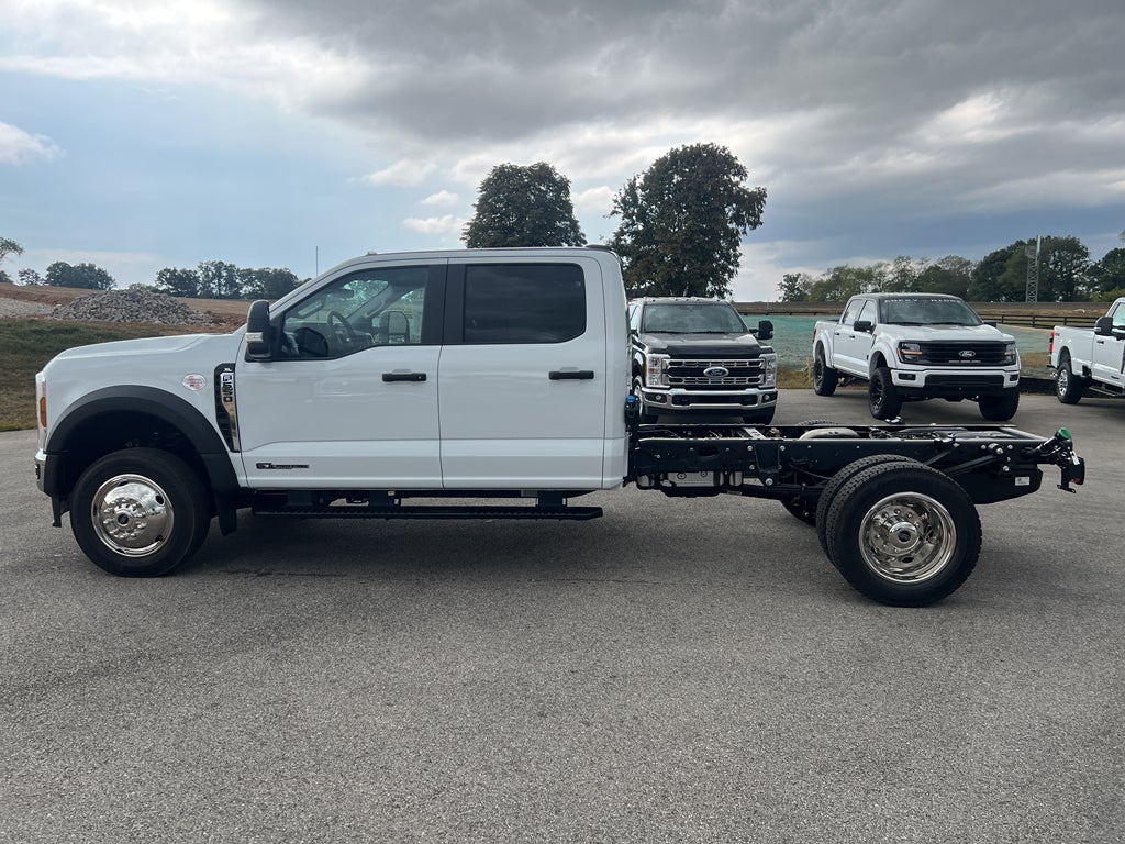 2026 Ford F-550 F-550® XL