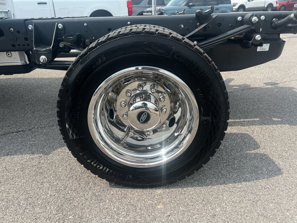 2026 Ford F-550 F-550® XL