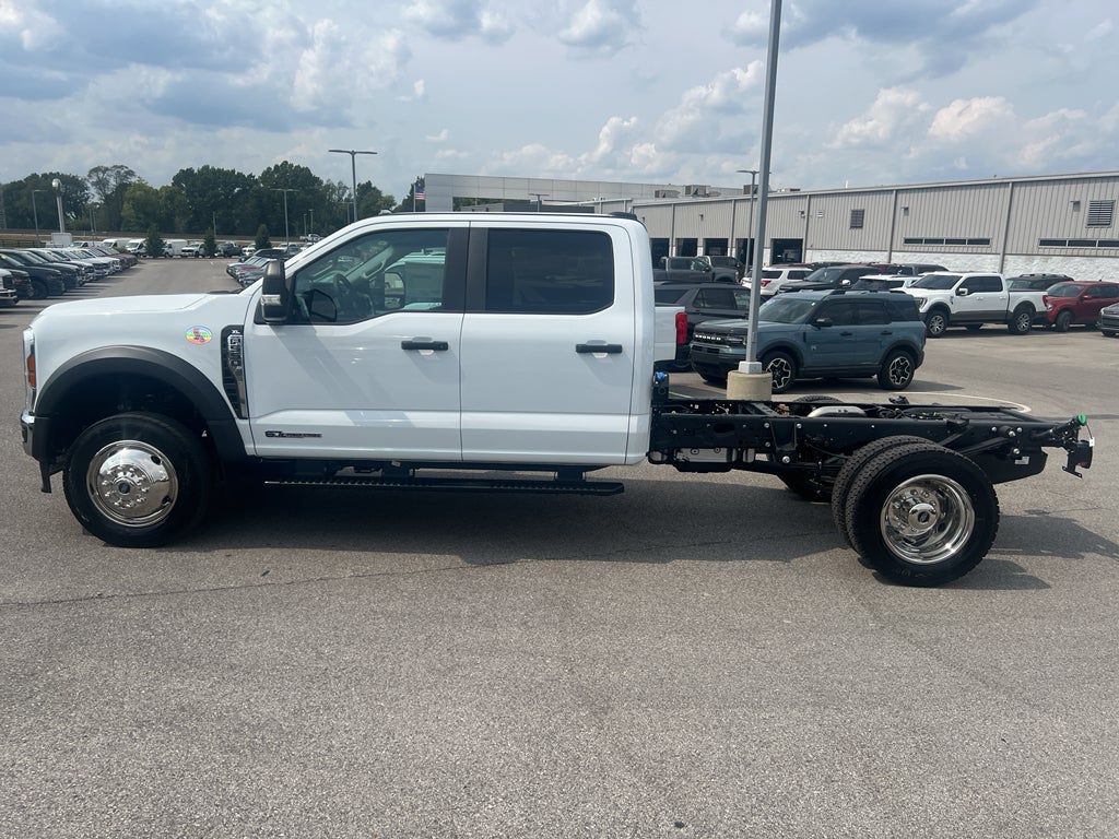 2026 Ford F-550 F-550® XL