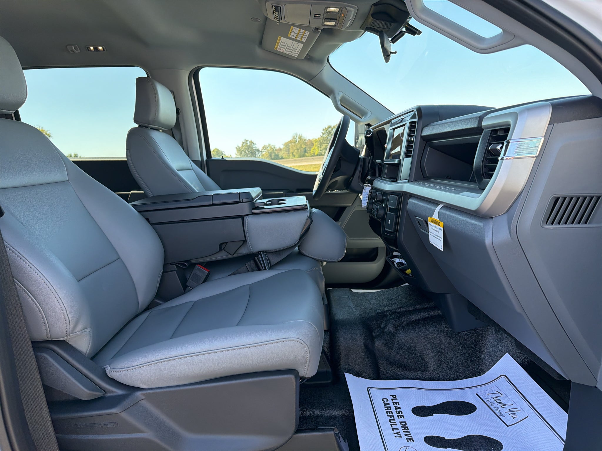 2027 Ford F-550 F-550® XL