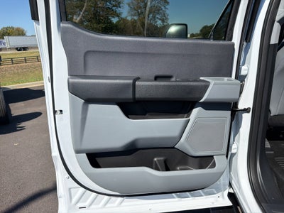 2027 Ford F-550 F-550® XL
