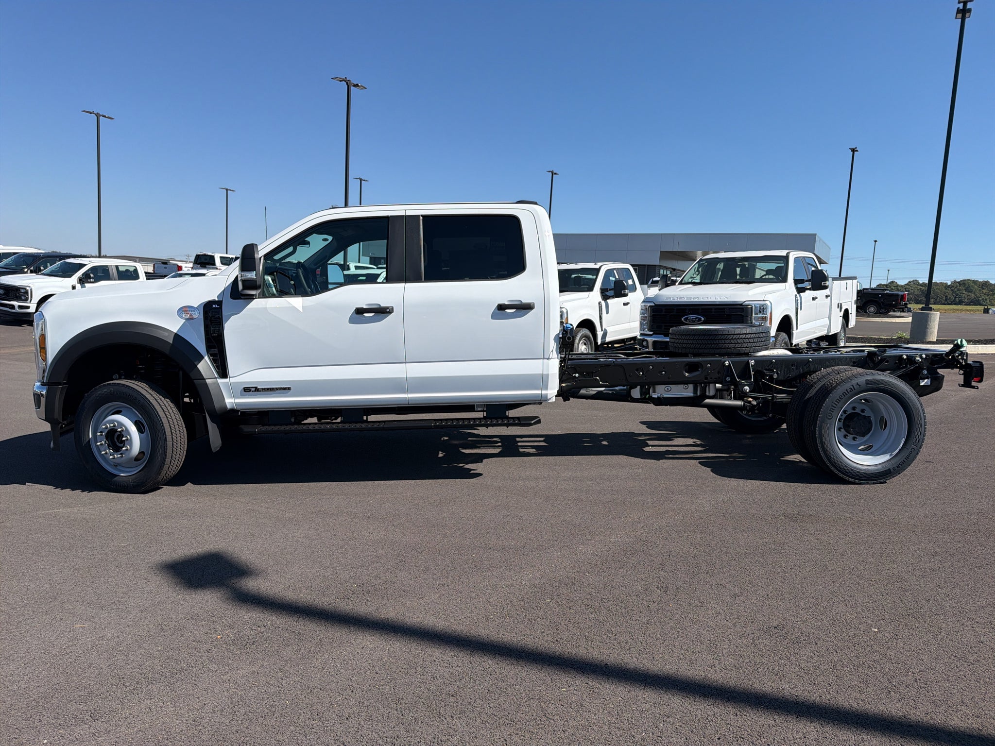 2027 Ford F-550 F-550® XL