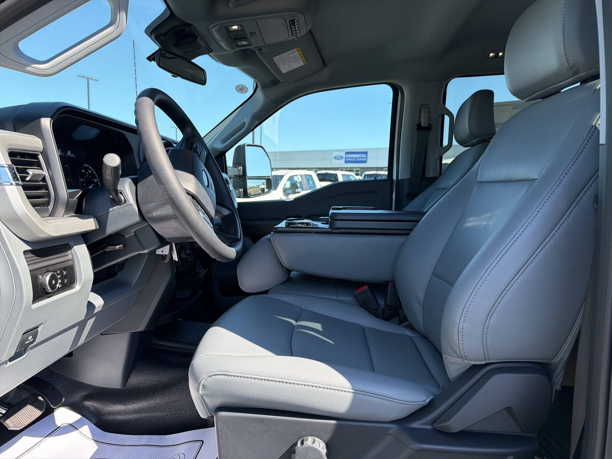 2027 Ford F-550 F-550® XL