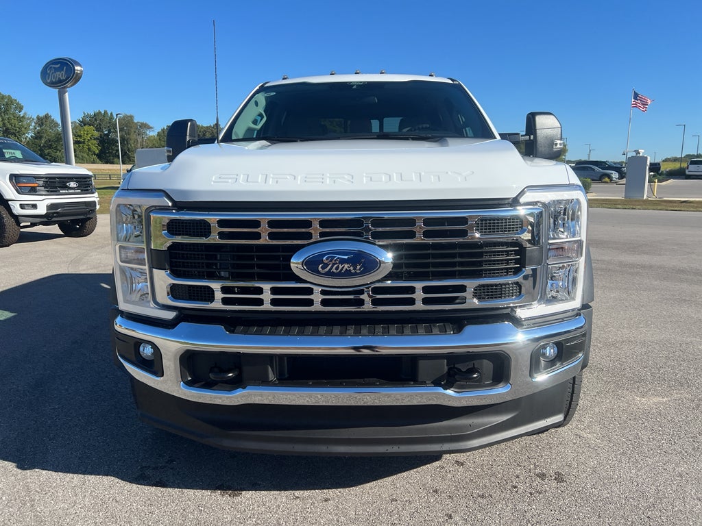 2026 Ford F-550 F-550® XL
