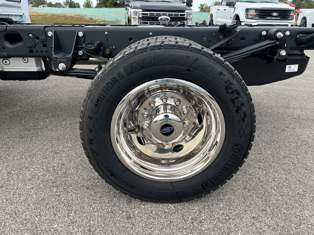 2026 Ford F-550 F-550® XL