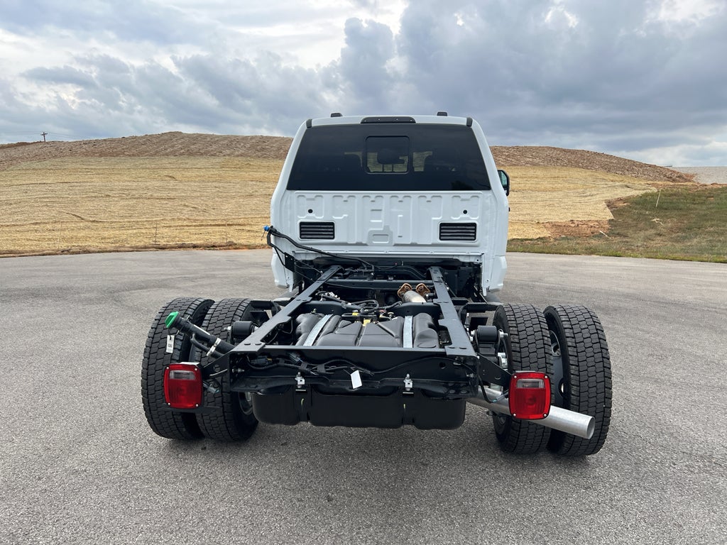 2026 Ford F-550 F-550® XL