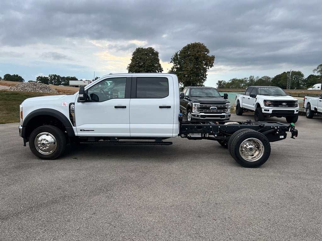 2026 Ford F-550 F-550® XL