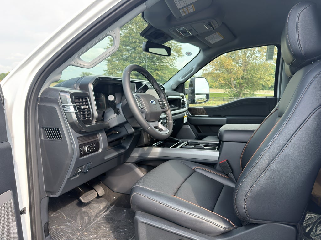 2026 Ford F-350 F-350® LARIAT®