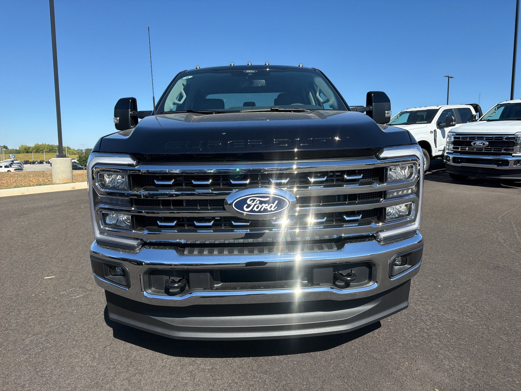 2027 Ford F-350 F-350® LARIAT®