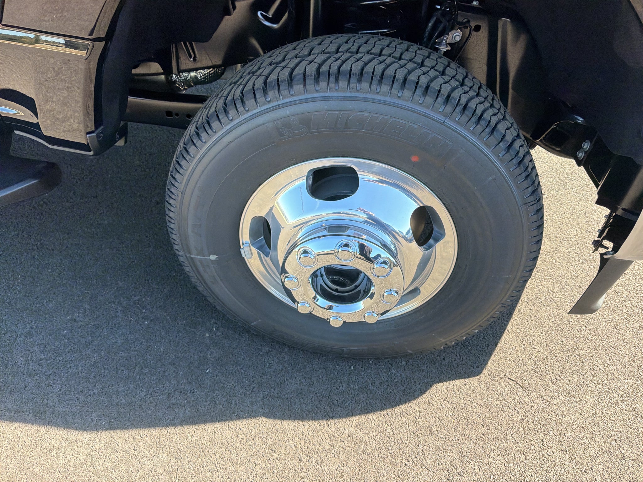 2027 Ford F-350 F-350® LARIAT®
