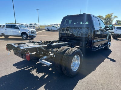 2027 Ford F-350 F-350® LARIAT®