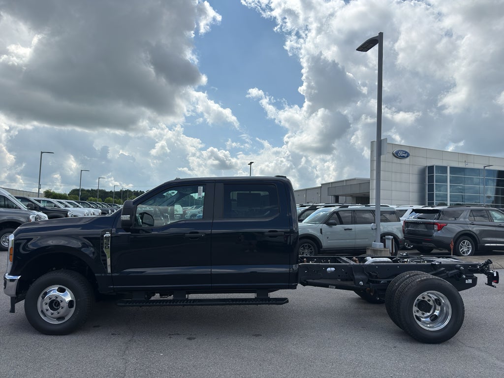 2026 Ford F-350 F-350® XL