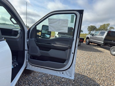 2025 Ford F-350 F-350® XL