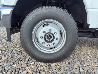 2025 Ford F-350 F-350® XL