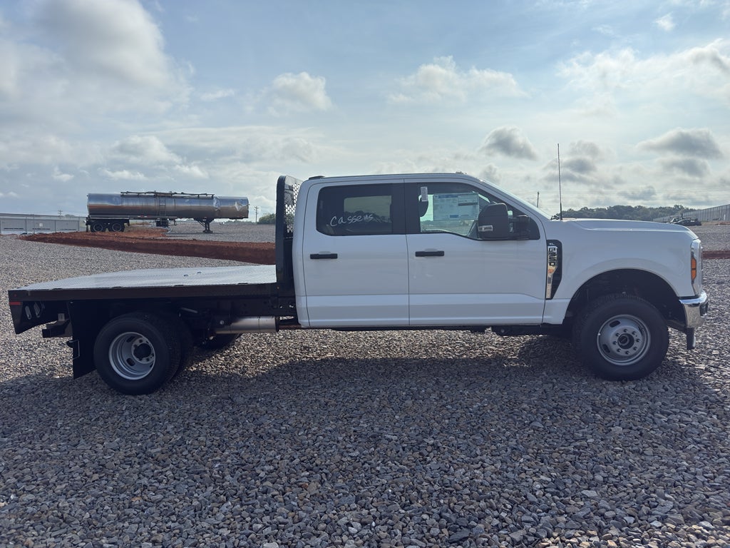 2025 Ford F-350 F-350® XL