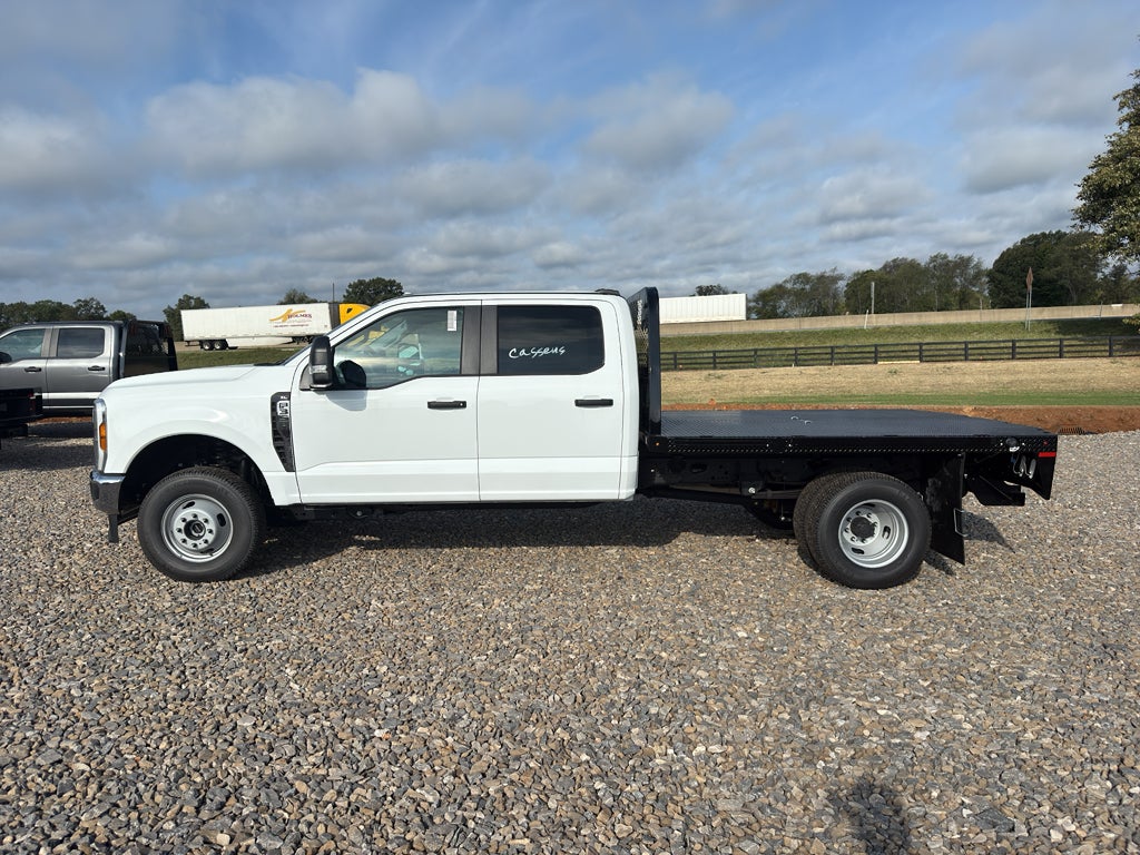 2025 Ford F-350 F-350® XL